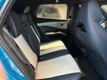 ATTO 3 Design  Ambiente AUT DAB SHZ Totwinkel