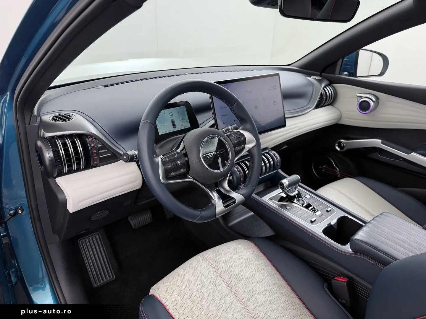 ATTO 3 62kWh 204pk Design SOH 94% panorama dach