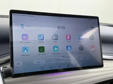 ATTO 3 62kWh 204pk Design SOH 94% panorama dach