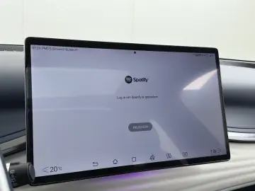 ATTO 3 62kWh 204pk Design SOH 94% panorama dach