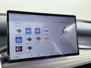 ATTO 3 62kWh 204pk Design SOH 94% panorama dach