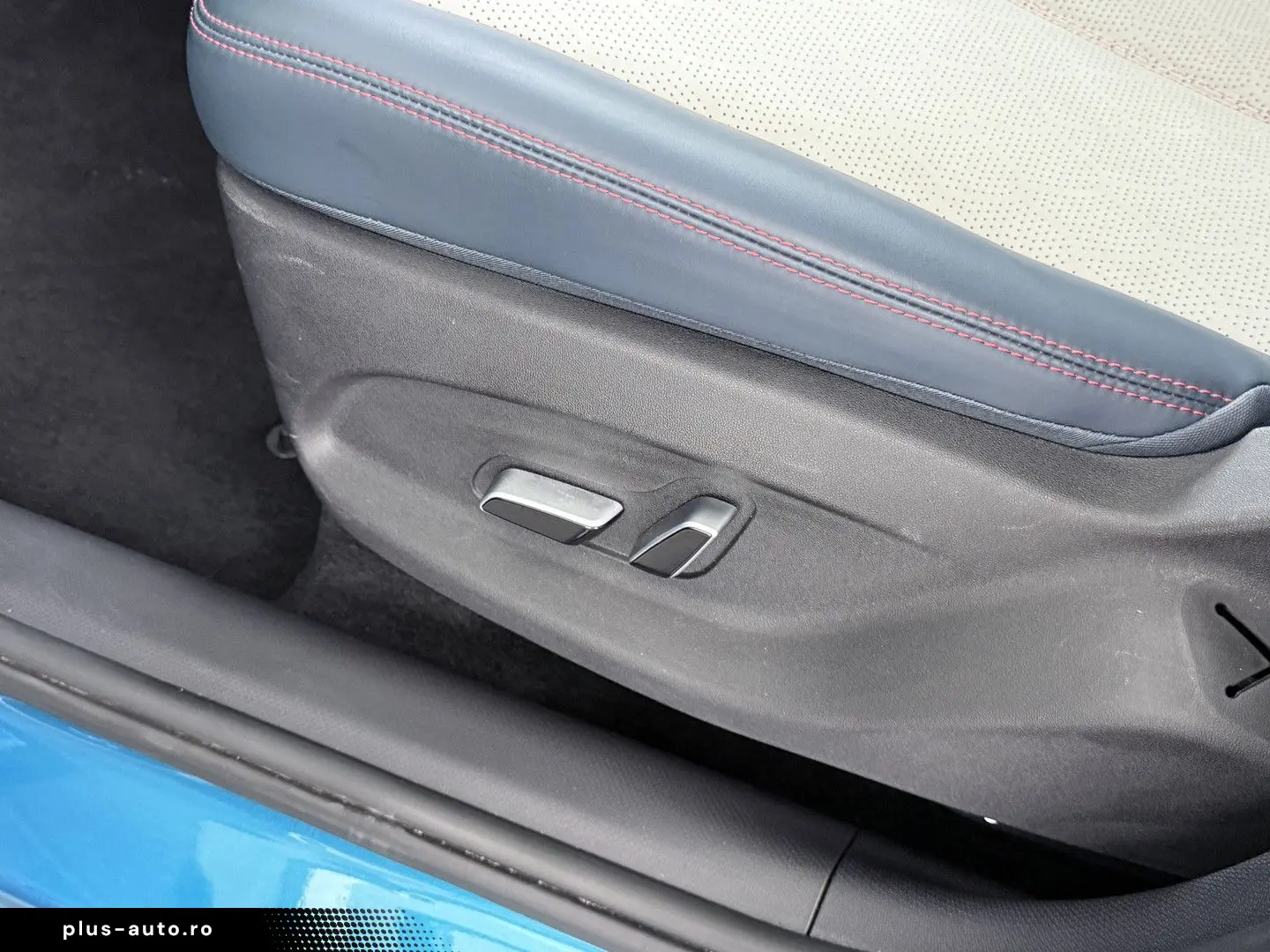 ATTO 3 62kWh 204pk Design SOH 94% panorama dach