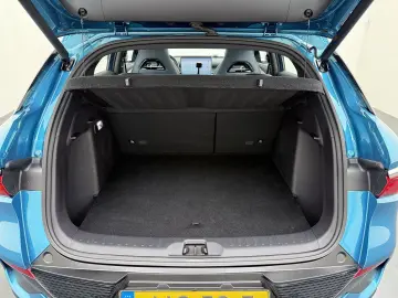 ATTO 3 62kWh 204pk Design SOH 94% panorama dach