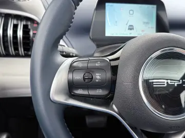 ATTO 3 62kWh 204pk Design SOH 94% panorama dach