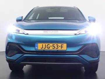 ATTO 3 62kWh 204pk Design SOH 94% panorama dach