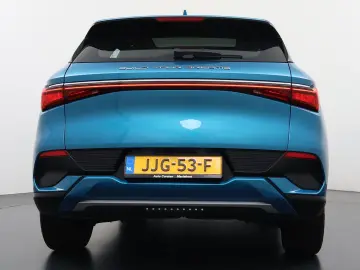 ATTO 3 62kWh 204pk Design SOH 94% panorama dach