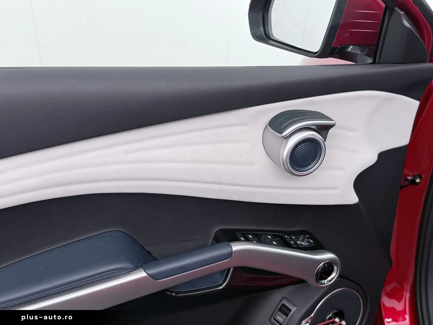 ATTO 3 62kWh Design SOH 98% panorama dach Leer E