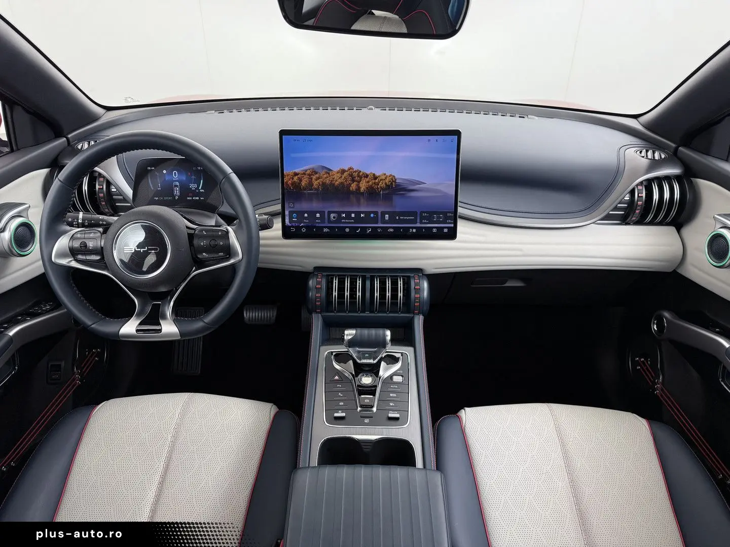 ATTO 3 62kWh Design SOH 98% panorama dach Leer E