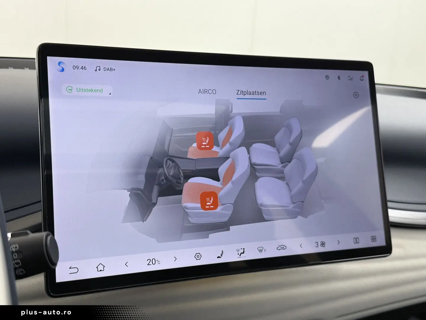 ATTO 3 62kWh Design SOH 98% panorama dach Leer E