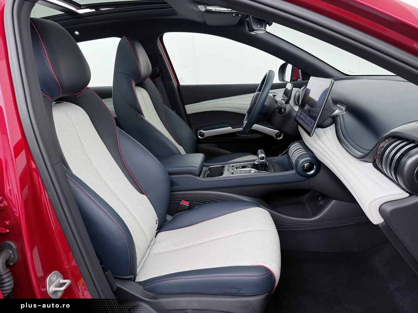 ATTO 3 62kWh Design SOH 98% panorama dach Leer E