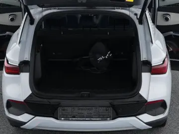 ATTO 3 60 48 kWh Design ACC 360  Pano Wärmepumpe