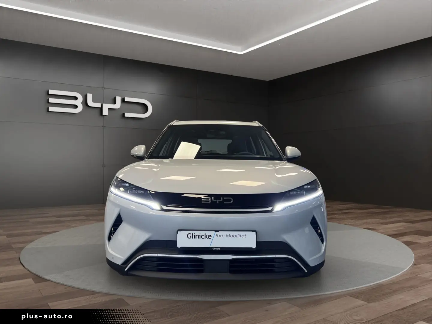 Atto 2 Boost LED Navi Pano ACC Kamera DAB APP