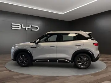 Atto 2 Boost LED Navi Pano ACC Kamera DAB APP