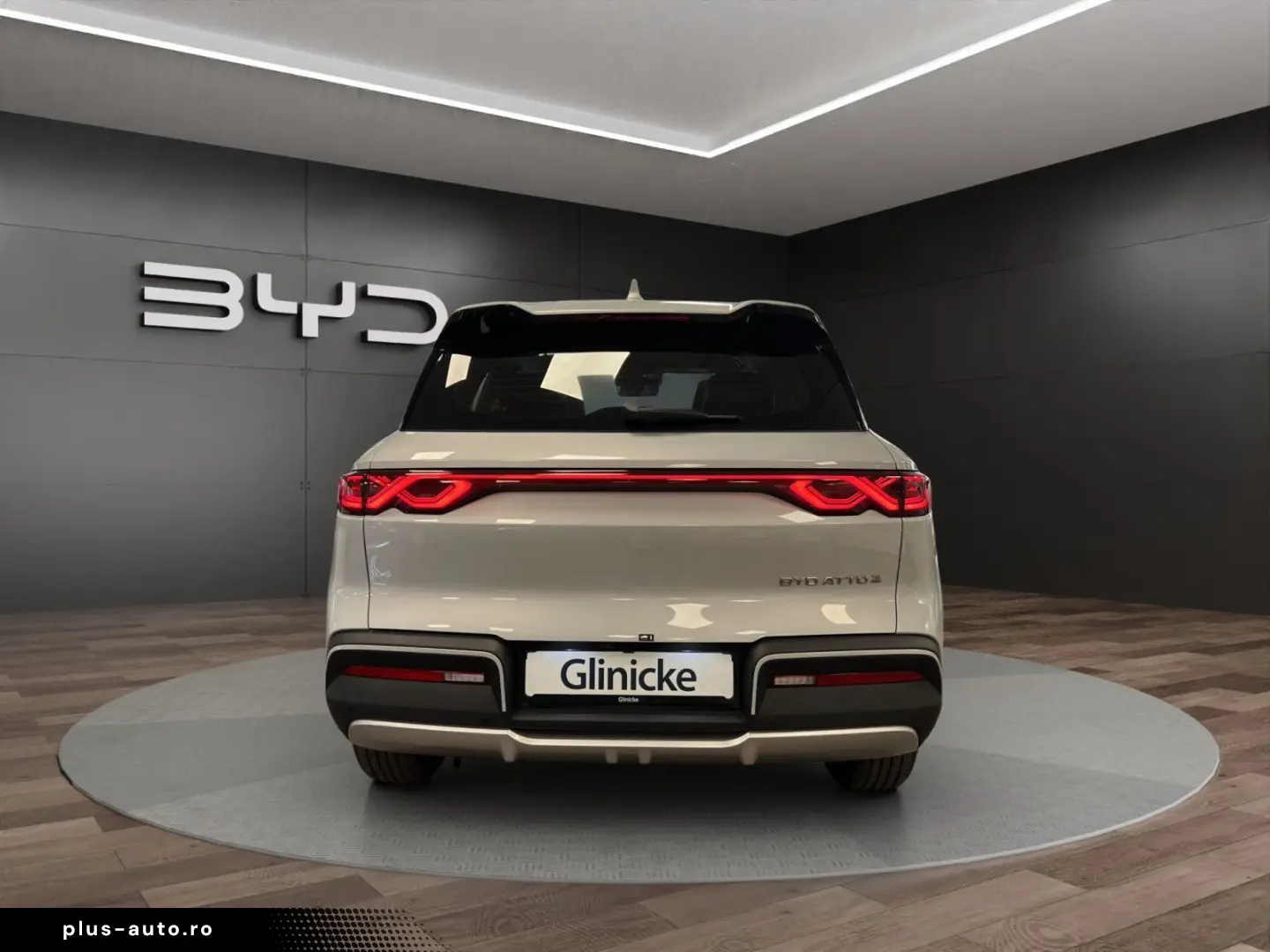 Atto 2 Boost LED Navi Pano ACC Kamera DAB APP