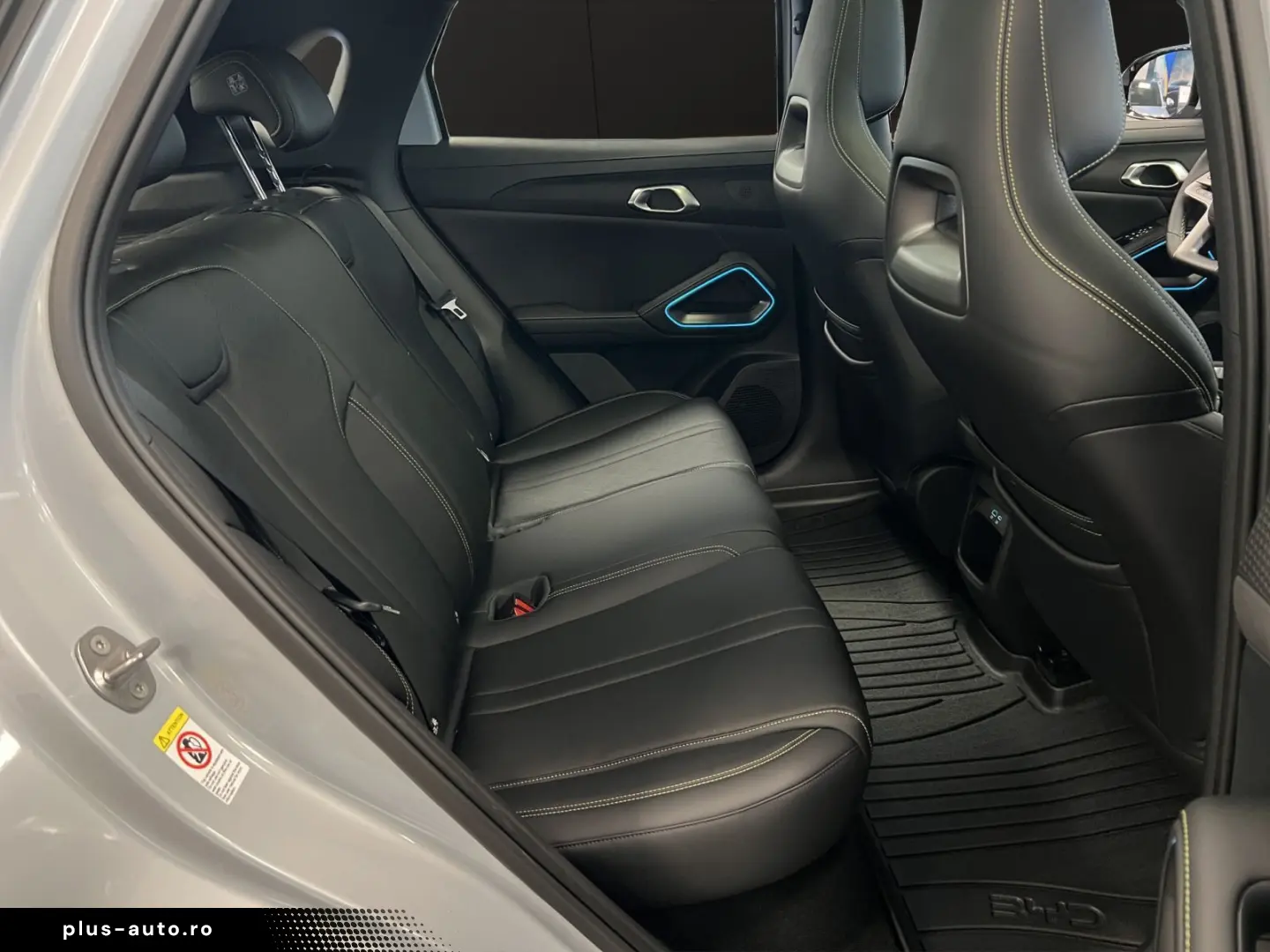 Atto 2 Boost LED Navi Pano ACC Kamera DAB APP