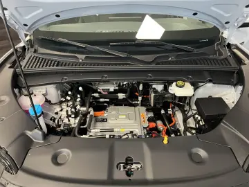 Atto 2 Boost LED Navi Pano ACC Kamera DAB APP