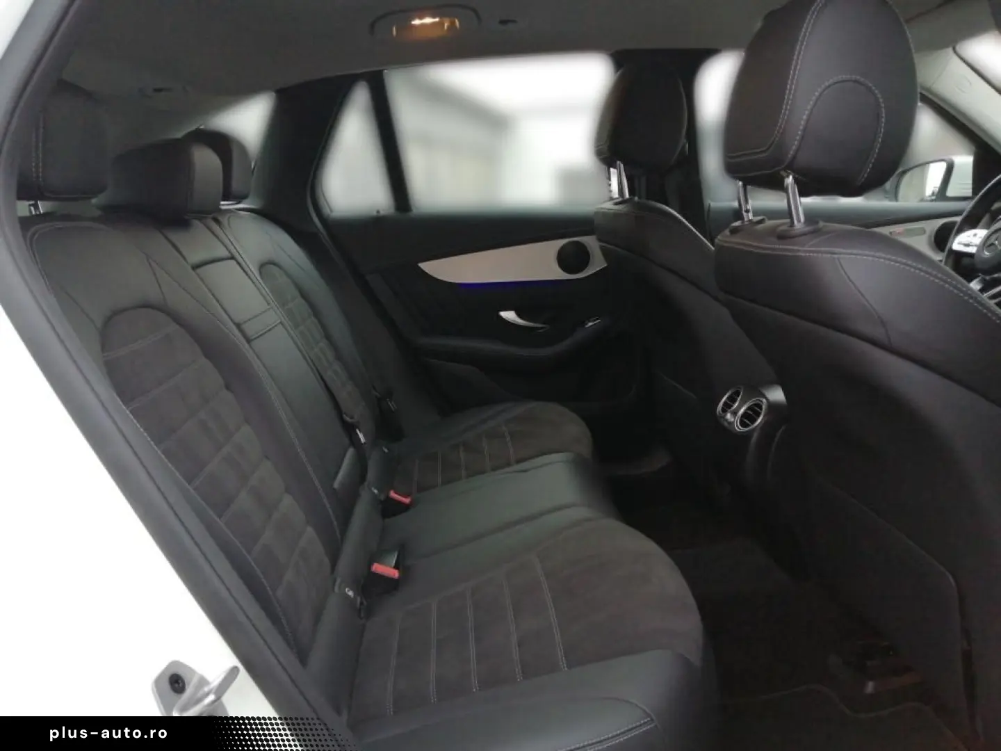 GLC 300 e 4M AMG Ambi 360  AHK Distr Memory MBUX