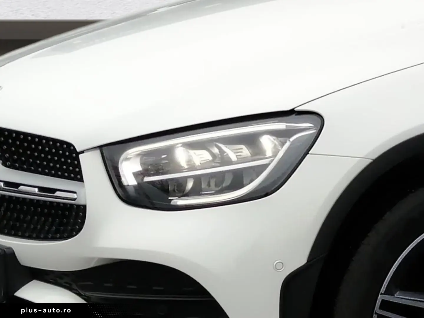 GLC 300 e 4M AMG Ambi 360  AHK Distr Memory MBUX