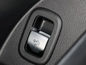 GLC 200 4M Avantgarde 360 Digital Memo Totw Keyl