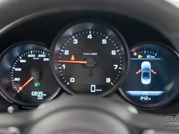 Boxster 718 Manual 20  Turbo PDLS New Condition