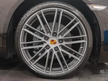 Boxster 718 Manual 20  Turbo PDLS New Condition