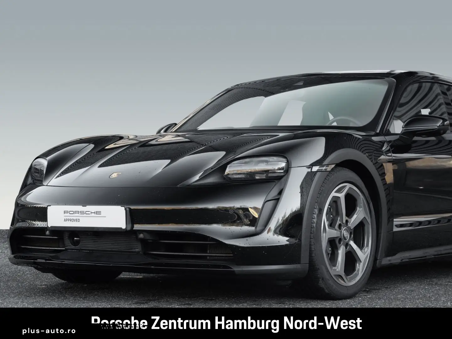 Taycan 4 Cross Turismo Panorama Burmester