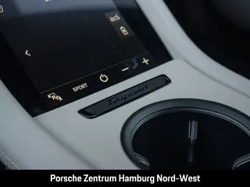 Taycan 4 Cross Turismo Panorama Burmester