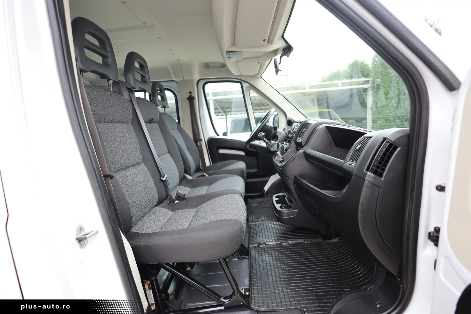 Fiat Ducato DOKA 7 locuri 2.3D 120CP