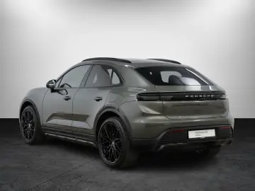 Macan Electric 4
