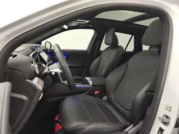 GLC 200 4M AMG Premium  DigiLight Sitzklima Pano