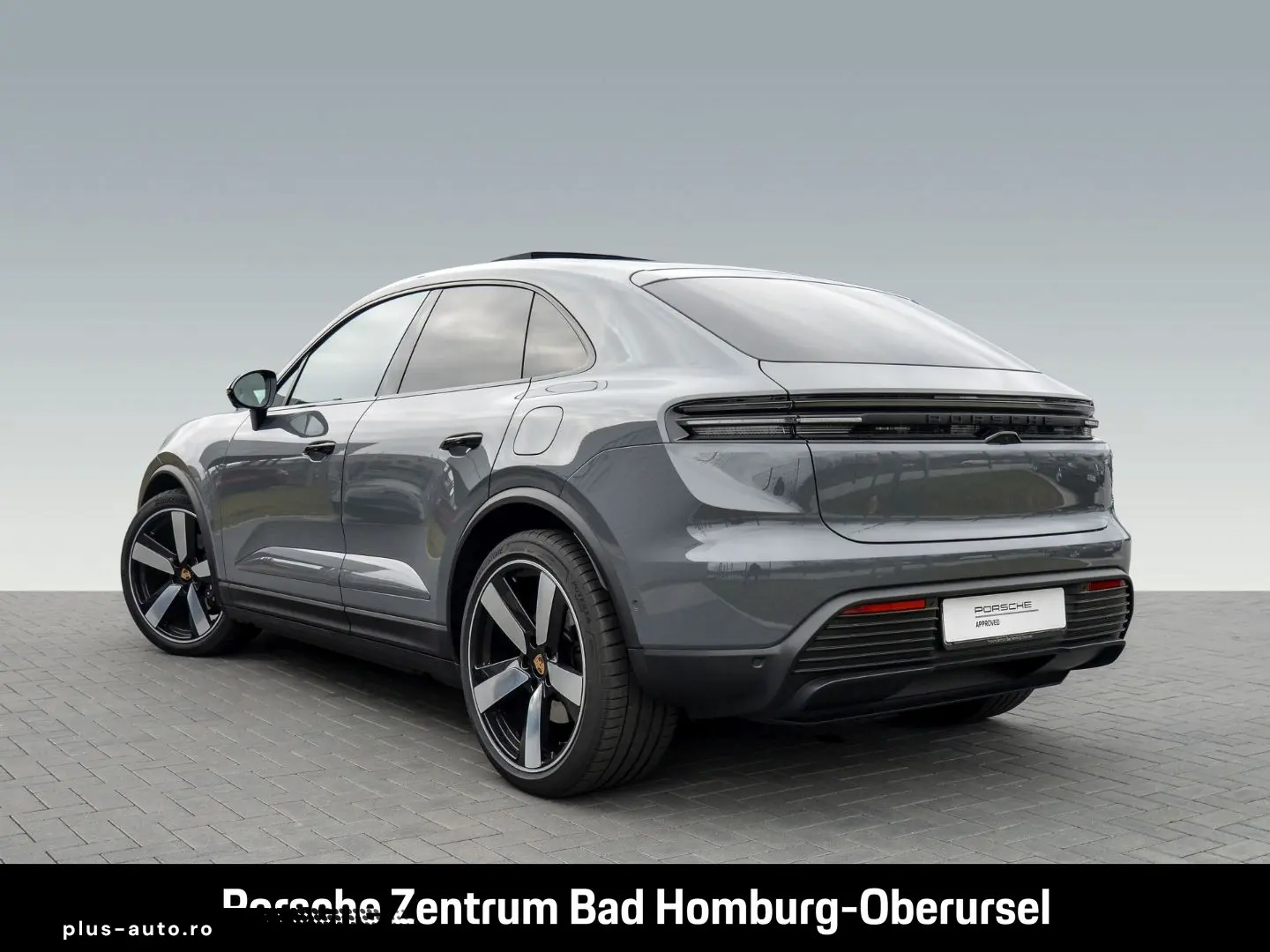 Macan 4 Burmester Panorama InnoDrive LED-Matrix