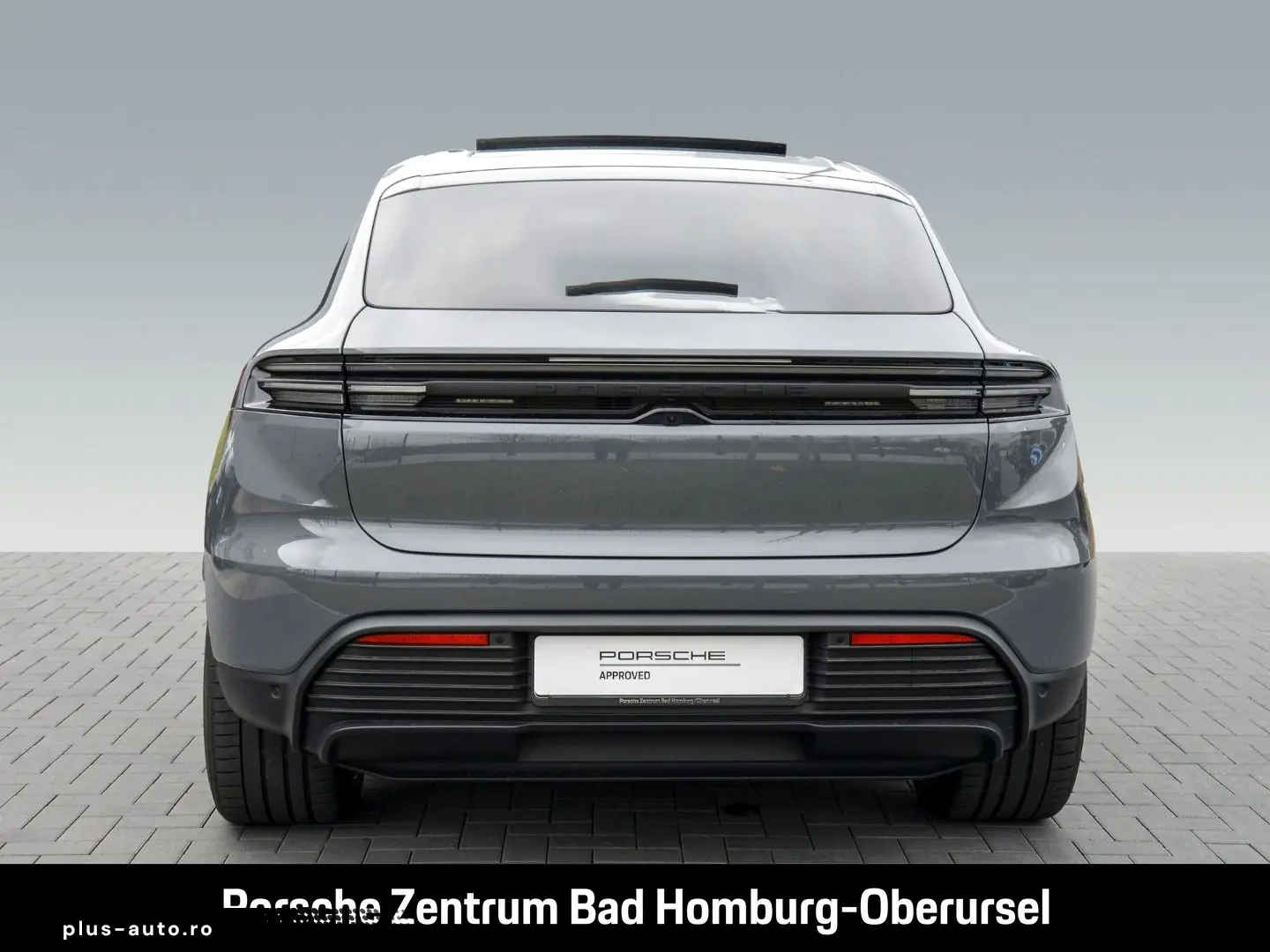 Macan 4 Burmester Panorama InnoDrive LED-Matrix