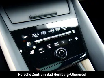 Macan 4 Burmester Panorama InnoDrive LED-Matrix