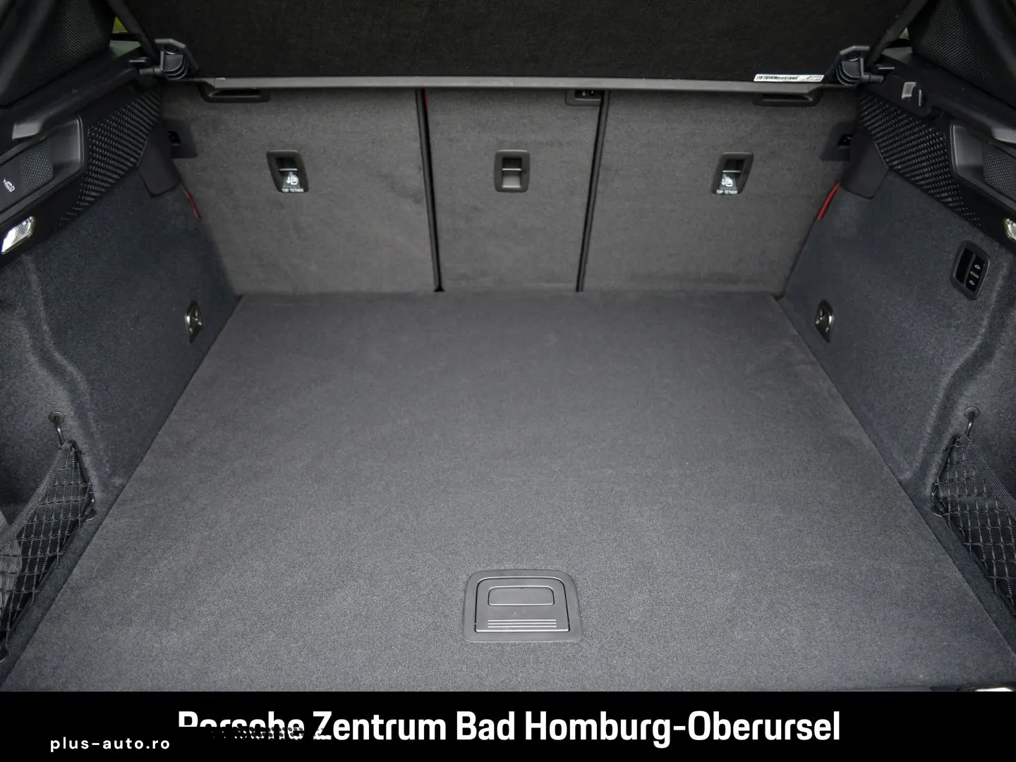 Macan 4 Burmester Panorama InnoDrive LED-Matrix