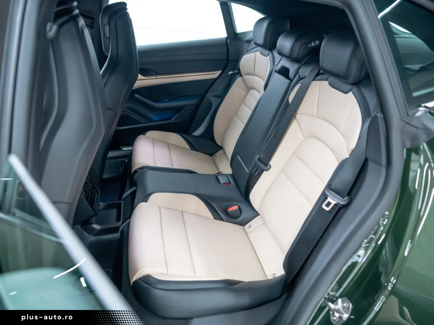 Taycan 4 Cross Turismo