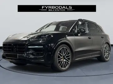 Cayenne E-Hybrid 470hp Pano HUD Pass-display VAT
