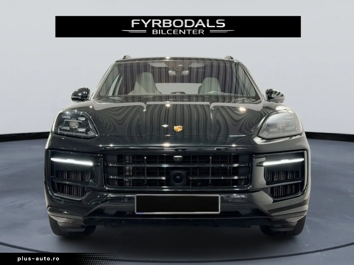 Cayenne E-Hybrid 470hp Pano HUD