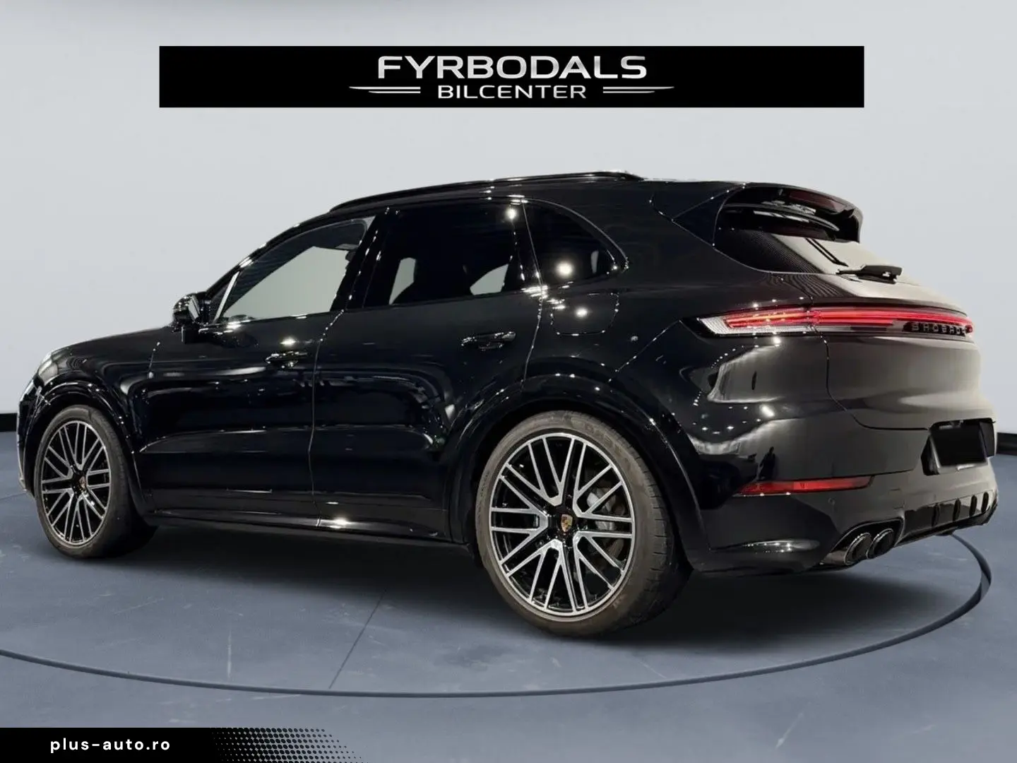 Cayenne E-Hybrid 470hp Pano HUD