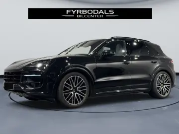 Cayenne E-Hybrid 470hp Pano HUD