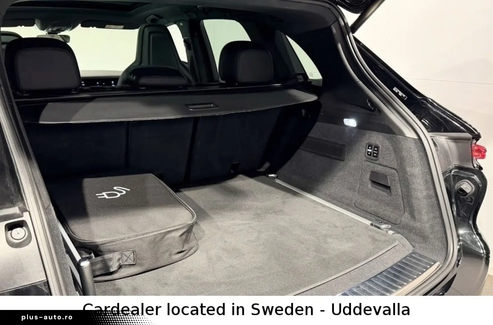 Cayenne E-Hybrid 470hp Pano HUD