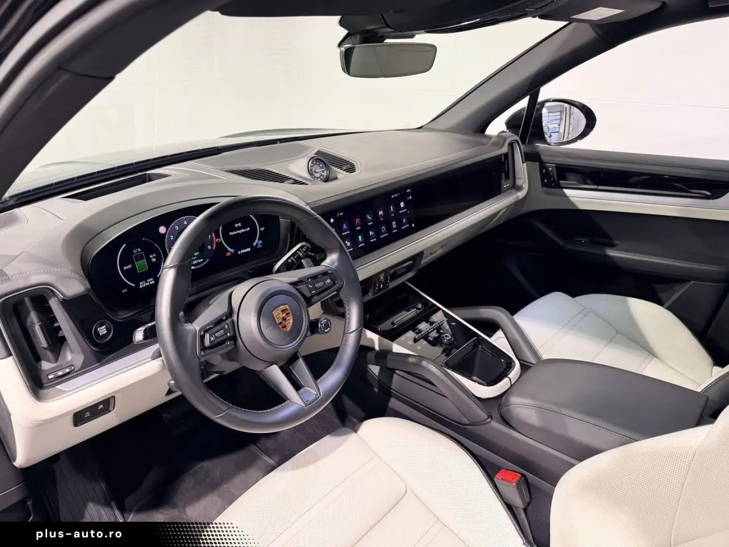 Cayenne E-Hybrid 470hp Pano HUD