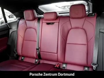 Macan 4 BOSE Surround-View Panorama Luftfederung