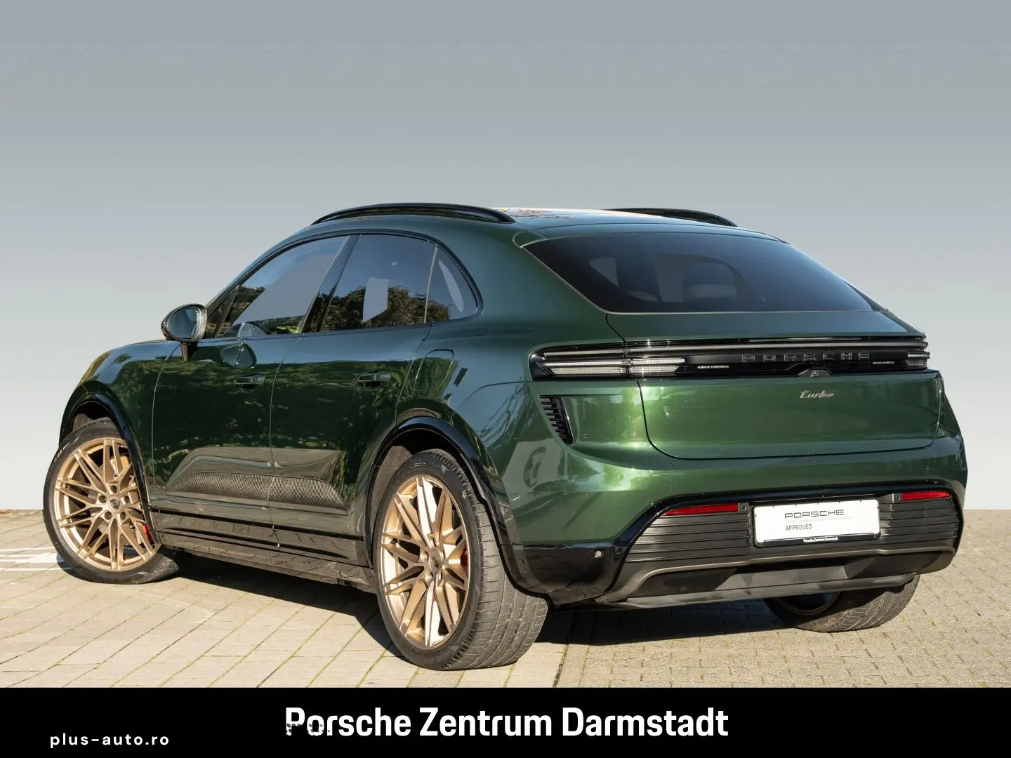 Macan Turbo Burmester HA-Lenkung InnoDrive