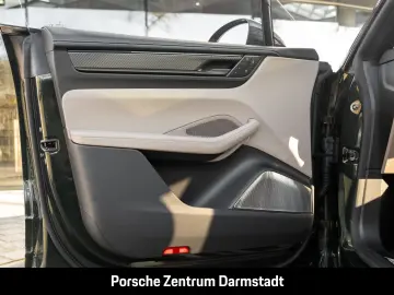 Macan Turbo Burmester HA-Lenkung InnoDrive