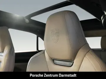 Macan Turbo Burmester HA-Lenkung InnoDrive