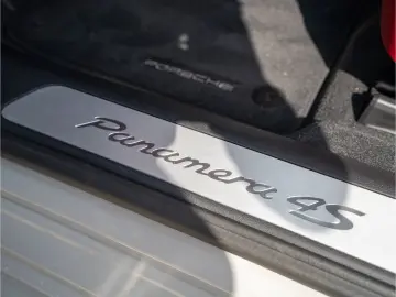 Panamera 4S E-Hybrid