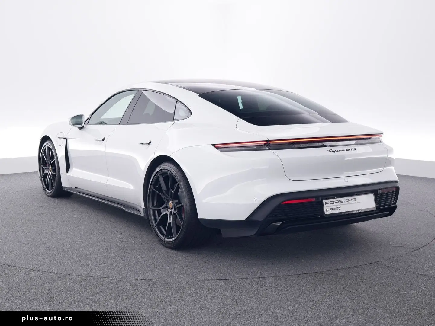 Taycan GTS