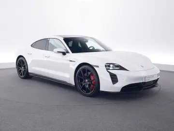 Taycan GTS