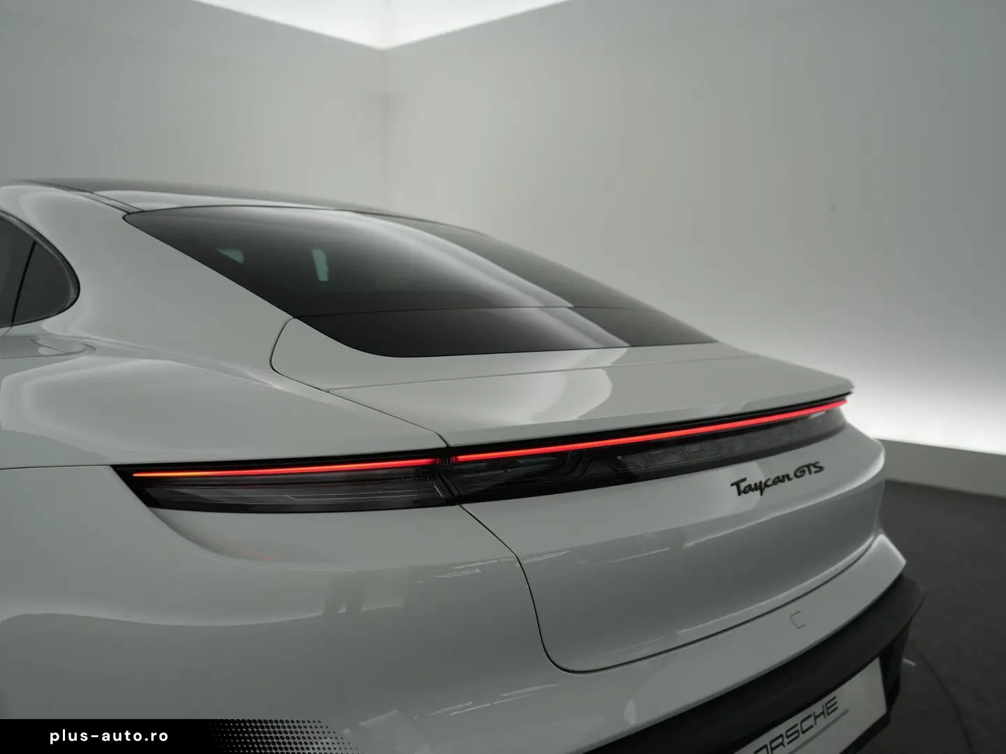 Taycan GTS