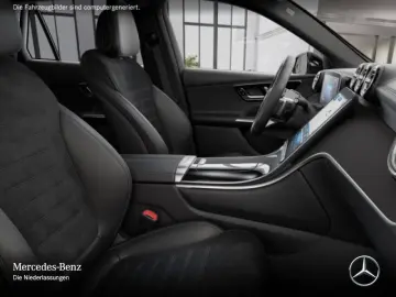 GLC 220 d 4M AMG PANO Trittbretter NIGHT MEMORY